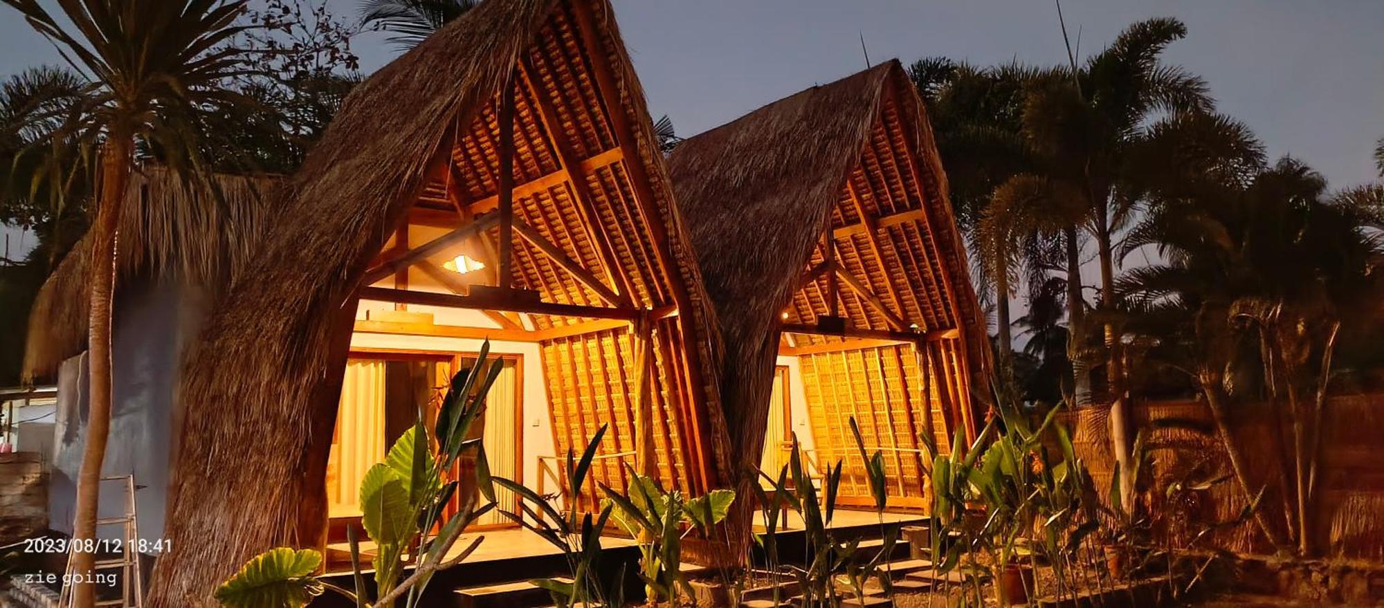 Mengalung Bungalow Kuta  Eksteriør billede